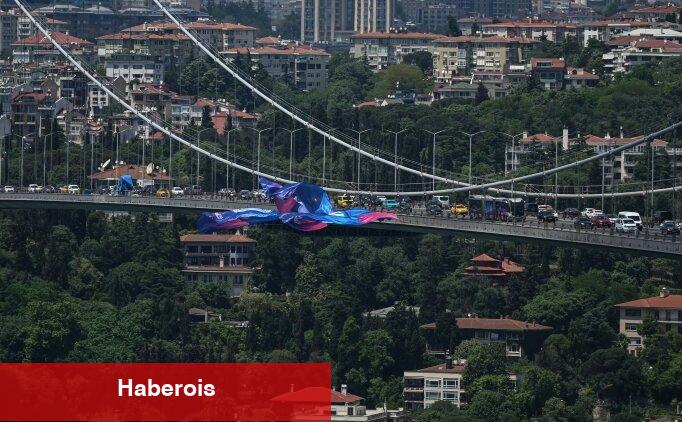 Şampiyonlar Ligi finalistlerinin bayrakları İstanbul Boğazı'nda - Haberois Şampiyonlar Ligi finalistlerinin bayrakları İstanbul Boğazı'nda