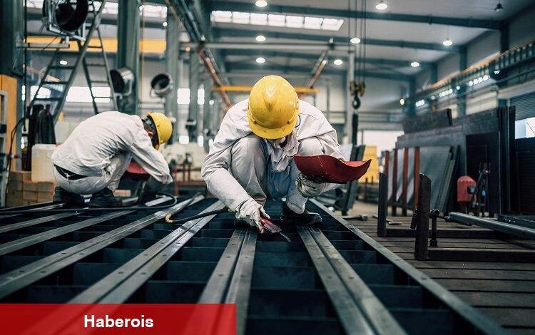 Ücretli çalışan sayısı yıllık yüzde 3,7 arttı