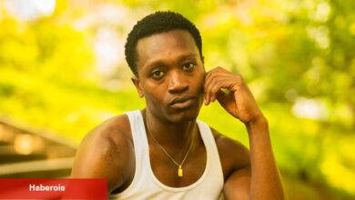 Ato Blankson-Wood, "Aşk İle Liderlik Eden" Bir Hamlet'i Oynamak Üzerine - Haberois Ato Blankson-Wood, "Aşk İle Liderlik Eden" Bir Hamlet'i Oynamak Üzerine