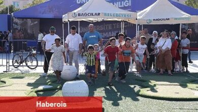 Bağcılarlılar Mini Golf keyfi yaşıyor - Haberois Bağcılarlılar Mini Golf keyfi yaşıyor