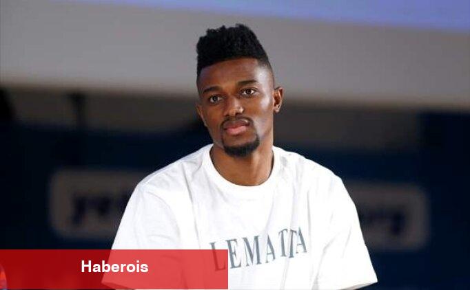Bernard Mensah Suudi Arabistan'a gitti - Haberois Bernard Mensah Suudi Arabistan'a gitti