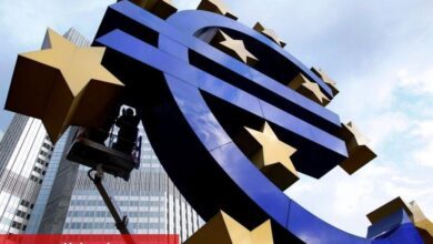 ECB, faiz artırımı konusunda seçeneklerini açık tuttu