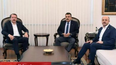 Eğitim çalışanları sorunlarını Bakan Tekin'e iletti