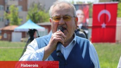 Er meydanlarının 59 yıllık gür sesi: Şükrü Kayabaş