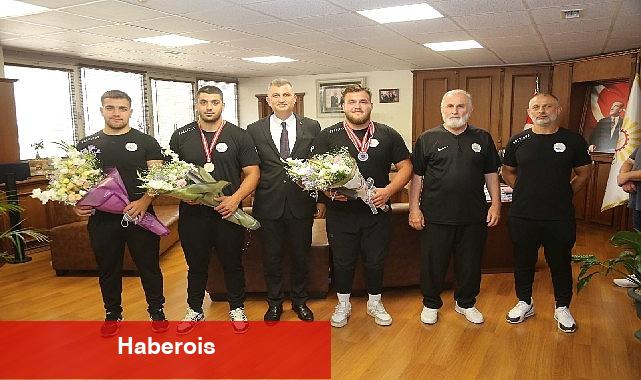 Gölcükspor güreşçilerinden kırkpınar'da büyük başarı - Haberois Gölcükspor güreşçilerinden kırkpınar'da büyük başarı