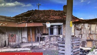 Gölcük'te riskli yapılar birer birer yıkılıyor - Haberois Gölcük'te riskli yapılar birer birer yıkılıyor