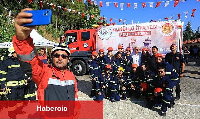 Gönüllü İtfaiyeciler Sertifikalarını aldı