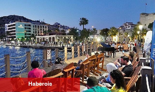 Gün batımları Çeşme'de bir başka güzel - Haberois Gün batımları Çeşme'de bir başka güzel