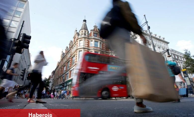 İngiltere'de enflasyonun, faiz artışına yol açması bekleniyor