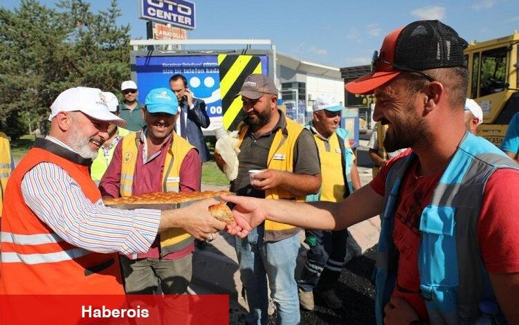 Kayseri Kocasinan'da Oto Galericiler'e asfalt dopingi - Haberois Kayseri Kocasinan'da Oto Galericiler'e asfalt dopingi