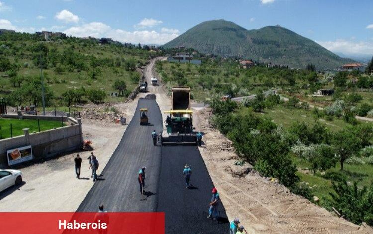 Kayseri Talas'ta asfalt çalışması sürüyor - Haberois Kayseri Talas'ta asfalt çalışması sürüyor