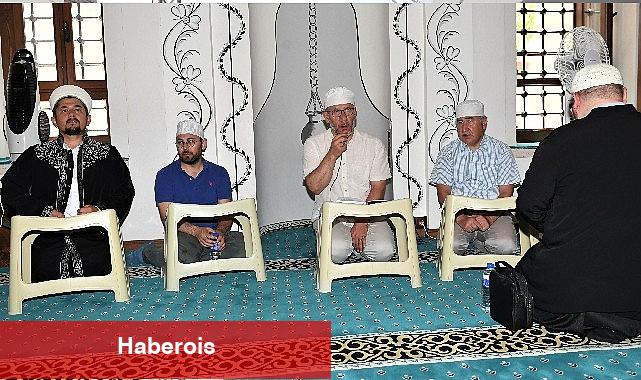 Kediler Tekkesi'nin son şeyhi dualarla anıldı - Haberois Kediler Tekkesi'nin son şeyhi dualarla anıldı