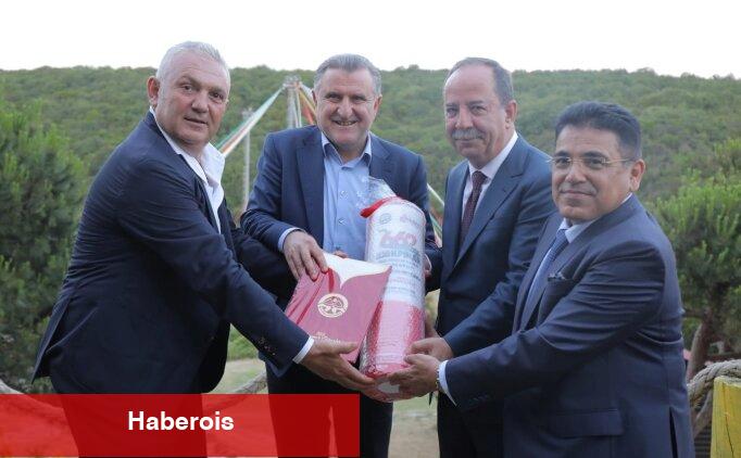 Kırkpınar'a "kırmızı tabanlı mumla" davet - Haberois Kırkpınar'a "kırmızı tabanlı mumla" davet