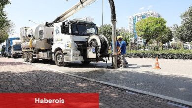 Konya Büyükşehir taşkın riskine karşı kanalizasyon hatlarını temizliyor