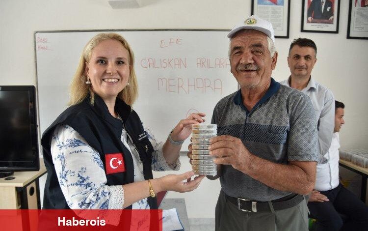 Manisa'da ana arıların dağıtımına devam - Haberois Manisa'da ana arıların dağıtımına devam