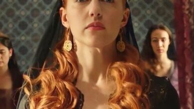 Meryem Uzerli tüm vakitlerin en hoş bayanları listesinde!