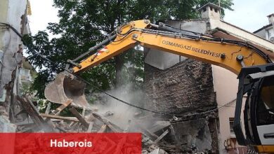 Metruk binalar vatandaşın huzuru için yıkılıyor