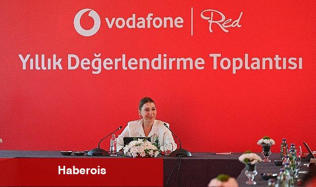 Vodafone Red'liler 1 yılda 1,4 Milyar TL tasarruf etti - Haberois Vodafone Red'liler 1 yılda 1,4 Milyar TL tasarruf etti