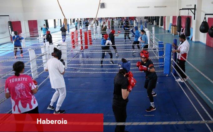 Yıldız Bayan Boks Ulusal Ekibi, Kastamonu'da kampa girdi - Haberois Yıldız Bayan Boks Ulusal Ekibi, Kastamonu'da kampa girdi