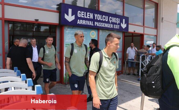 Adana Demirspor'un rakibi Cluj Adana'ya geldi - Haberois Adana Demirspor'un rakibi Cluj Adana'ya geldi