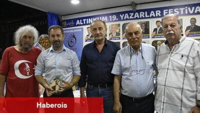 Altınkum Yazarlar Festivali Usta Kalemleri Ağırlamaya Devam Ediyor - Haberois Altınkum Yazarlar Festivali Usta Kalemleri Ağırlamaya Devam Ediyor