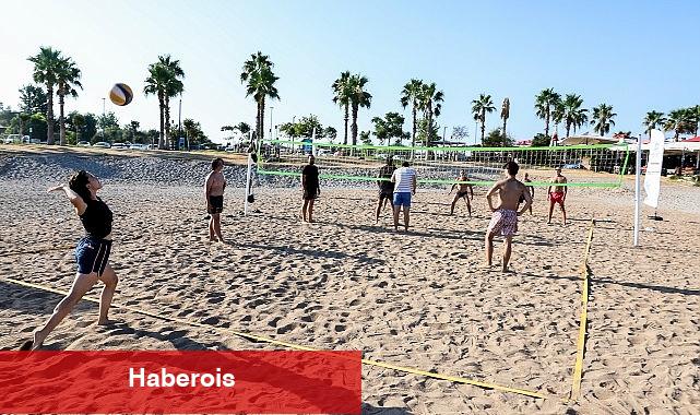 Antalya Büyükşehir'den Konyaaltı Plajı'na Ücretsiz Plaj Voleybol Sahaları - Haberois Antalya Büyükşehir'den Konyaaltı Plajı'na Ücretsiz Plaj Voleybol Sahaları