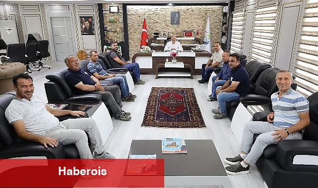 Belediye işçilerinden Başkan Öztürk'e zam teşekkürü - Haberois Belediye işçilerinden Başkan Öztürk'e zam teşekkürü