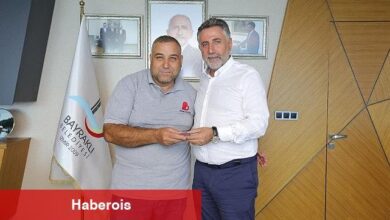 Belediye işçisinden örnek davranış Sokakta bulduğu 15 bin lirayı sahibine teslim etti - Haberois Belediye işçisinden örnek davranış Sokakta bulduğu 15 bin lirayı sahibine teslim etti