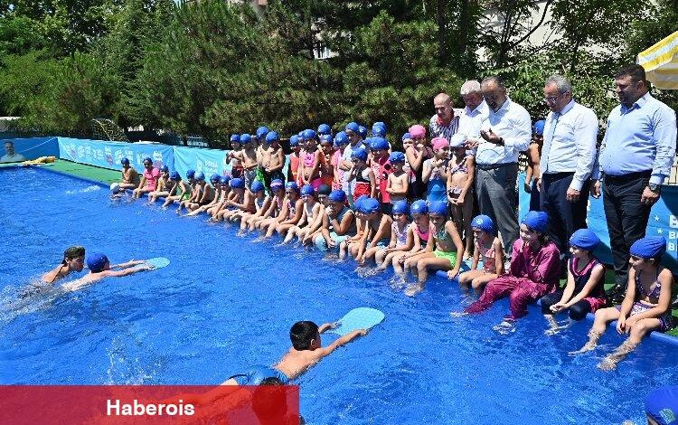 Bursa'da okul bahçelerinde serinleten eğitim - Haberois Bursa'da okul bahçelerinde serinleten eğitim