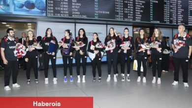 Dünya ikincisi 19 Yaş Altı Voleybol Ulusal Ekibi, yurda döndü - Haberois Dünya ikincisi 19 Yaş Altı Voleybol Ulusal Ekibi, yurda döndü