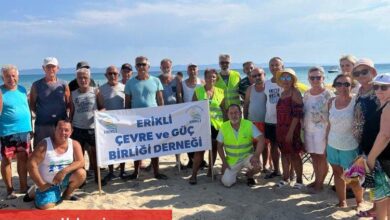 ERÇED'den Erikli sahilinde sandayeli eylem - Haberois ERÇED'den Erikli sahilinde sandayeli eylem