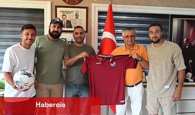 Kemer Belediyesi'nden ilçenin futbol takımlarına malzeme desteği - Haberois Kemer Belediyesi'nden ilçenin futbol takımlarına malzeme desteği