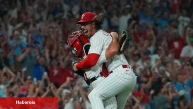 Phillies Başlangıç ​​Oyuncusu 124 Sahada Vuruşsuz Yarışta Uzaklara Gidiyor