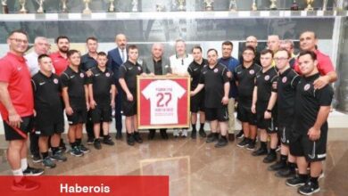 TFF Lideri Büyükekşi, Down Sendromlu Futsal Ulusal Kadrosu ile buluştu