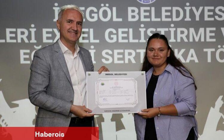 Bursa İnegöl'de hizmet içi eğitimde sertifikalandılar - Haberois Bursa İnegöl'de hizmet içi eğitimde sertifikalandılar