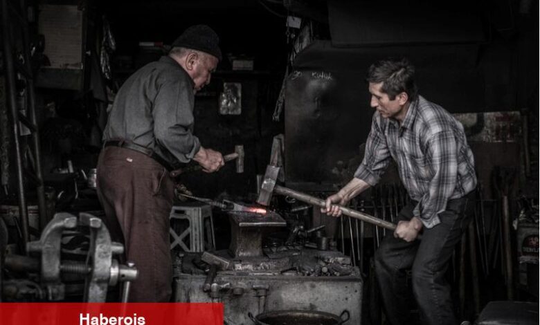 DİSK-AR: Türkiye büyüyor ancak emeğin büyümeden aldığı pay azalıyor