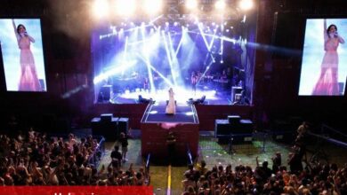 İzmir Fuarı'nda Simge rüzgarı