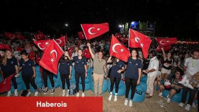 Soyer: "İyi ki sultanlarımız var" - Haberois Soyer: "İyi ki sultanlarımız var"