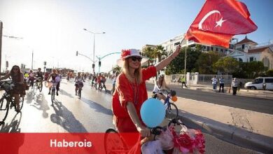 'Süslü Kadınlar' Karşıyaka'da farkındalık yaratacak - Haberois 'Süslü Kadınlar' Karşıyaka'da farkındalık yaratacak