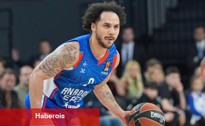 Anadolu Efes konutunda farklı kazandı