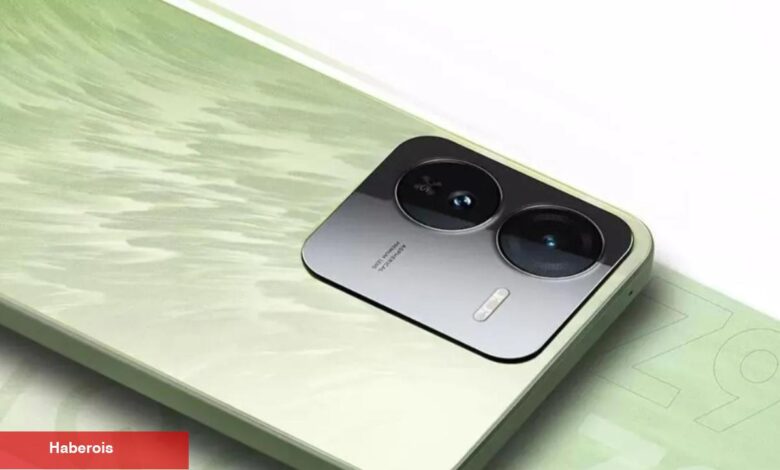 Android tutkunlarını heyecanlandıran telefon Nisan ayında satışa çıkıyor - Haberois Android tutkunlarını heyecanlandıran telefon Nisan ayında satışa çıkıyor