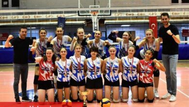 Ata Sporlu kızlar voleybolda Manisa'yı temsil edecek - Haberois Ata Sporlu kızlar voleybolda Manisa'yı temsil edecek