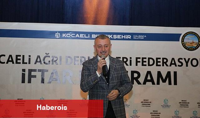 Başkan Büyükakın, Ağrı ve Trabzon il derneklerinin iftar programına katıldı