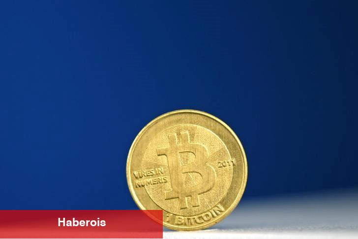 Bitcoin 11% oranında geriledi