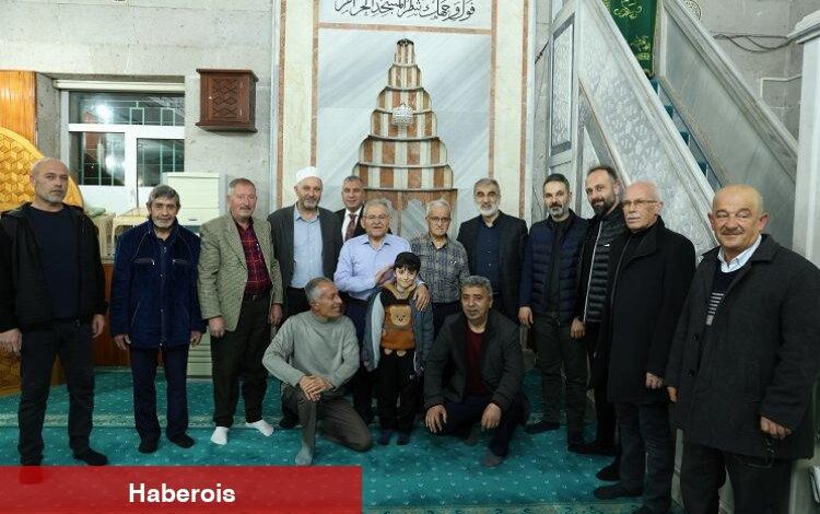 Büyükkılıç, Büyükşehir ve MÜSİAD’ın düzenlediği iftar programında