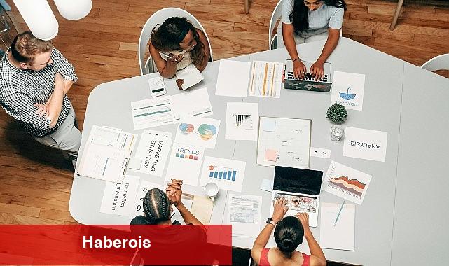 Cam tavanlara meydan okuyan kadınlar iş dünyasının geleceğini şekillendiriyor - Haberois Cam tavanlara meydan okuyan kadınlar iş dünyasının geleceğini şekillendiriyor