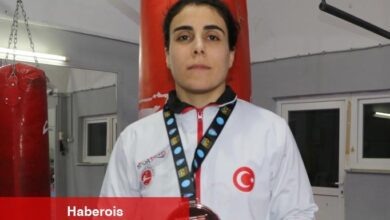 Dünya üçüncüsü kick boks atleti Zeynep, şampiyonluk için hazırlıklara başladı - Haberois Dünya üçüncüsü kick boks atleti Zeynep, şampiyonluk için hazırlıklara başladı
