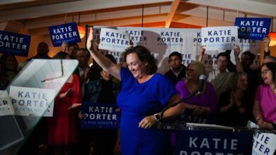 Kongrenin Yükselen Yıldızı Katie Porter, Başka Bir Koltuğa Sahip Olmadı - Haberois Kongrenin Yükselen Yıldızı Katie Porter, Başka Bir Koltuğa Sahip Olmadı