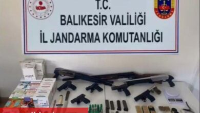 Mahzen-8'de 20 şüpheliye gözaltı