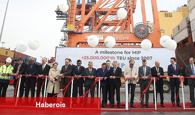 Mersin Uluslararası Limanı 25 milyon TEU'nun üzerinde konteyner elleçleyerek yeni bir kilometre taşına ulaştı - Haberois Mersin Uluslararası Limanı 25 milyon TEU'nun üzerinde konteyner elleçleyerek yeni bir kilometre taşına ulaştı